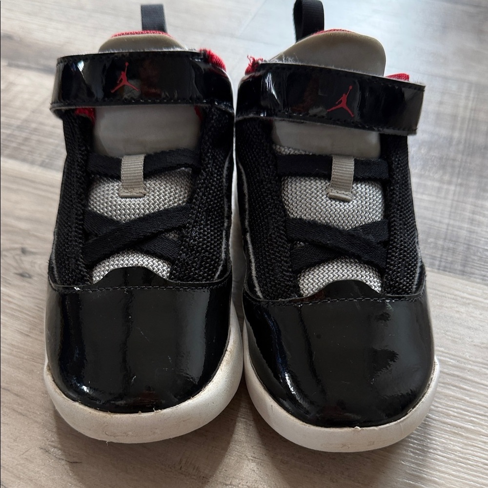 Jordan Kids Black and Red Sneakers -size 9c